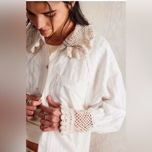 227 // FREE PEOPLE We The Free Rhiannon blouse // L